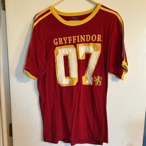 Gryffindor '07 Red & Gold Tee